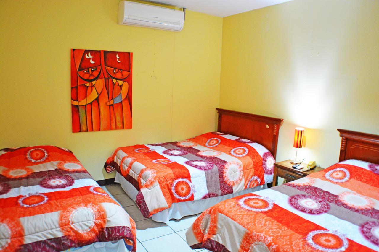Hotel Plaza Cosiguina Chinandega Εξωτερικό φωτογραφία