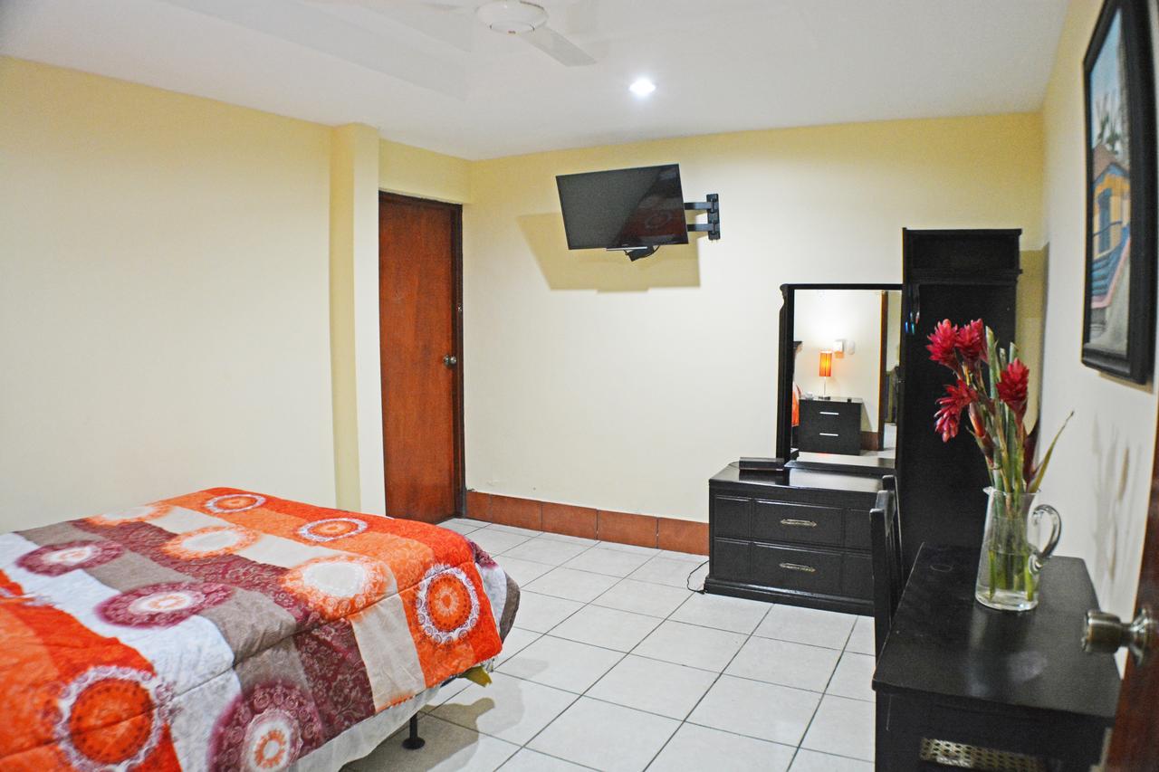 Hotel Plaza Cosiguina Chinandega Εξωτερικό φωτογραφία